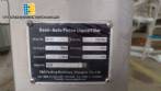 Envasadora de l�quidos pneum�tica em inox semi-autom�tica com dois bicos Y&G Packing Machinery