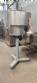 Linha de envase para cosm�ticos com alimentador de fracos envasadora Nelpas pist�o rosqueadeira tecnoenvase rotuladora Tudela