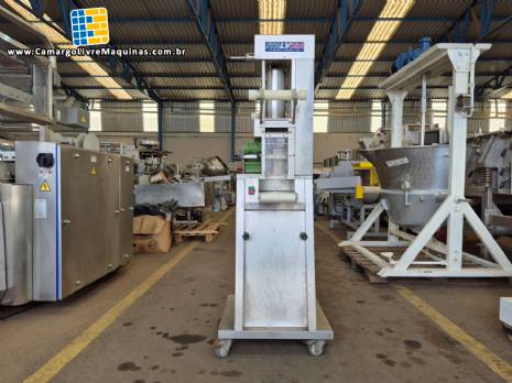 Ravioleteira em inox Italvisa 45 Kg por hora