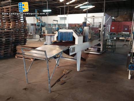 Enfardadeira autom�tica para garrafas e frascos Rodighero