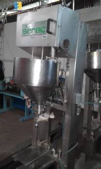 Envasadora para l�quidos � gravidade Serac
