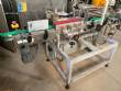 Rotuladora para frasco cilndrico auto adesivo P.E. Latina Labelers