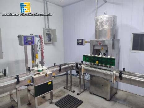 Linha de envase envasadora rosqueadora rinser para líquidos Aplimaq 800 a 1000 litros por hora