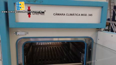 C�mara clim�tica laborat�rio Fanem 345