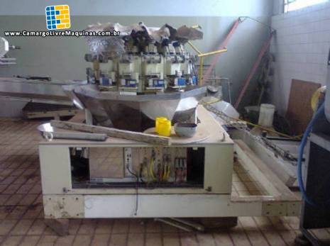 Embaladora Fabrima com balan�a multi cabe�a
