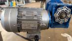 Envasadora dosadora rotativa seladora atuom�tica para copos potes frascos Milainox MB-1