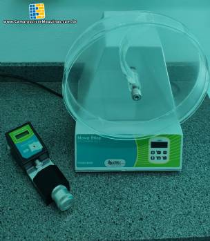 Dur�metro e friabil�metro Nova �tica para testes em comprimidos c�psulas