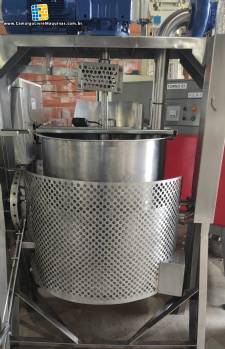 Tacho cozinhador misturador basculante em inox � g�s 300 litros