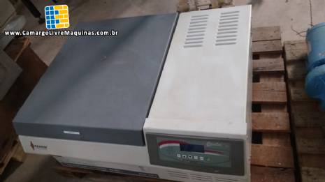Centrifuga refrigerada laborat�rio Fanem