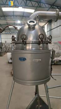 Concentrador extrator destilador  vacuo com condensao em inox para baixos volumes