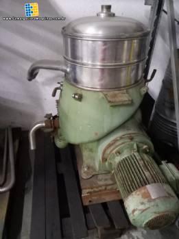 Centrfuga separadora em ao inox para concentrao de leos essenciais Westfalia