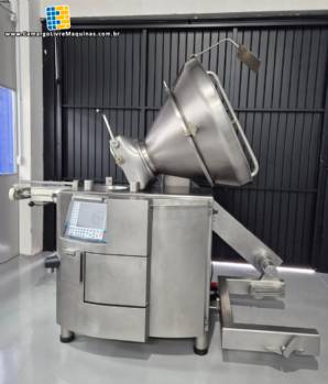 Embutideira � v�cuo com torcedor e com tombador elevador Handtmann at� 6.000 kg por hora