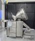 Embutideira � v�cuo com torcedor e com tombador elevador Handtmann at� 6.000 kg por hora