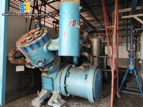Compressor de ar de alta pressão isento de óleo 3 estágios 260 kW Gardner Denver Belliss & Morcom modelo VH21 H3N Compressor de ar de alta pressão isento de óleo 3 estágios 260 kW Gardner Denver Belliss & Morcom modelo VH21 H3N