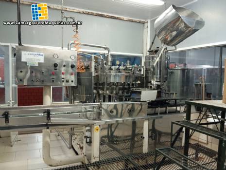 Envasadora rotativa inox para carbonatados bebidas com gás refrigerantes 30 bicos CompoMaq com tampadora Envasadora rotativa inox para carbonatados bebidas com gás refrigerantes 30 bicos CompoMaq com tampadora