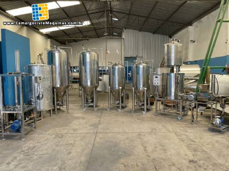 Linha completa para produção de cervejas microcervejaria 600 a 750 litros de cerveja artesanal CBB Microcervejarias Linha completa para produção de cervejas microcervejaria 600 a 750 litros de cerveja artesanal CBB Microcervejarias