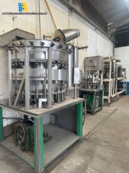 Linha para bebidas com gás gaseificada carbonatados refrigerantes Zegla, Fabrinox e Apema Linha para bebidas com gás gaseificada carbonatados refrigerantes Zegla, Fabrinox e Apema